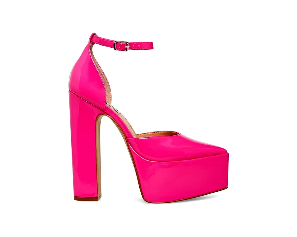 With what to wear with fuchsia coloured shoes with heels