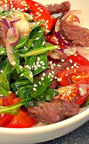 Beef Salad Arugula Cherry Salad
