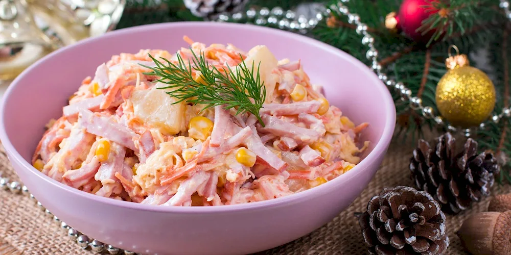 Salad with pineapple and pineapple. with pineapple and chickenSalad with smoked chicken and pineappleSalad with pineappleSalad with pineappleSalad with pineappleSalad with pineapple and smoked chicken and cheeseSalad with pineappleMoulin Rouge salad.