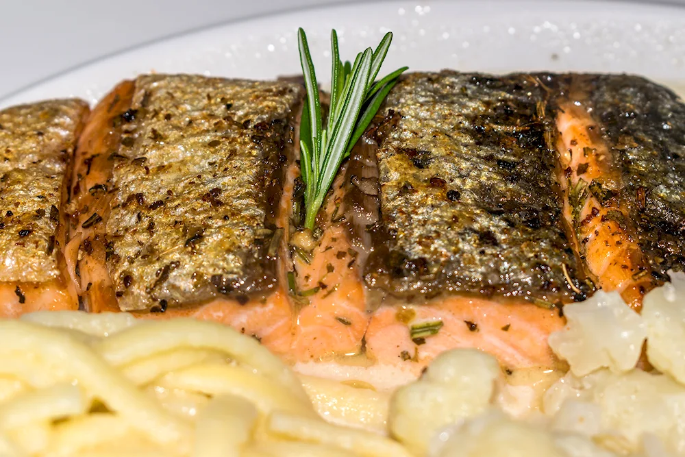 Salmon fillet