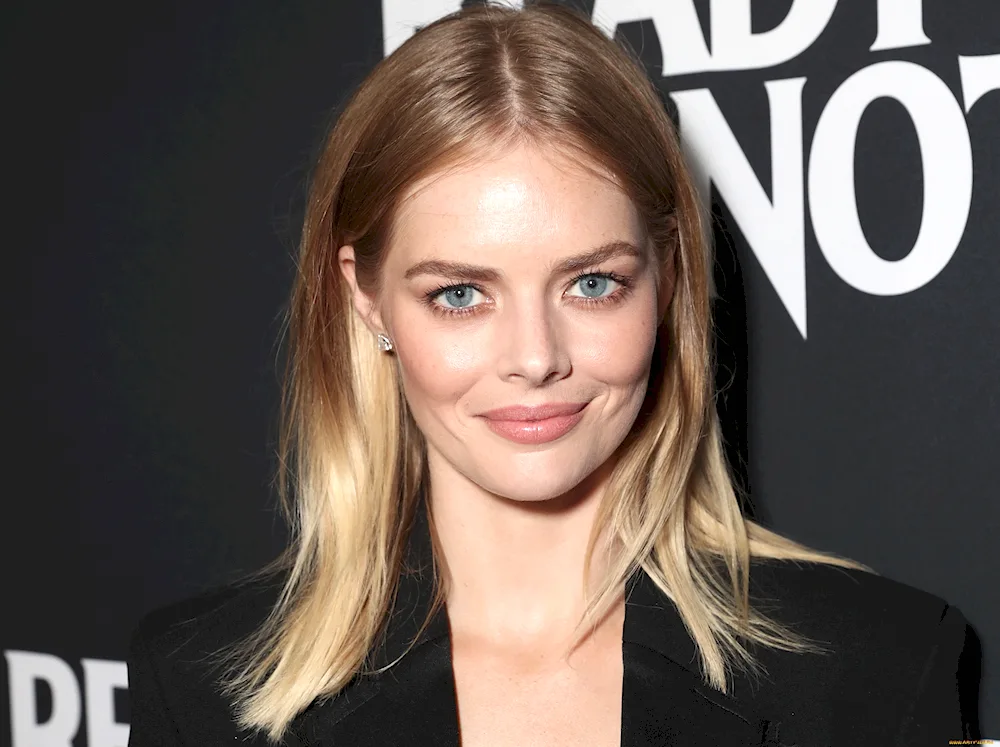 Samara Weaving