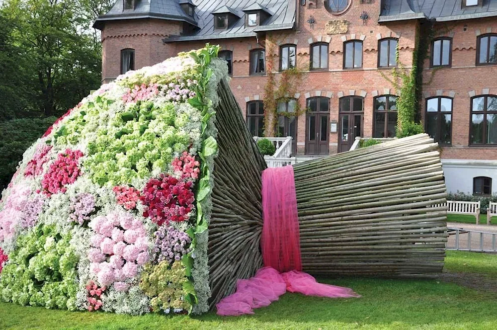 Largest bouquet in the world