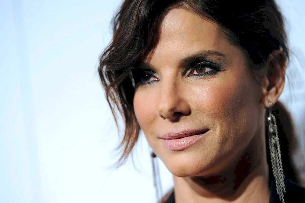 Sandra Bullock