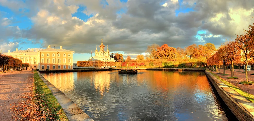 St. Petersburg Autumn Peterhof