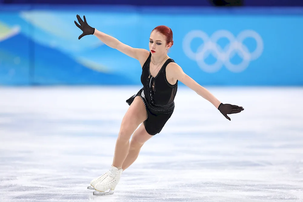 Sasha Trusova figure skater 2022