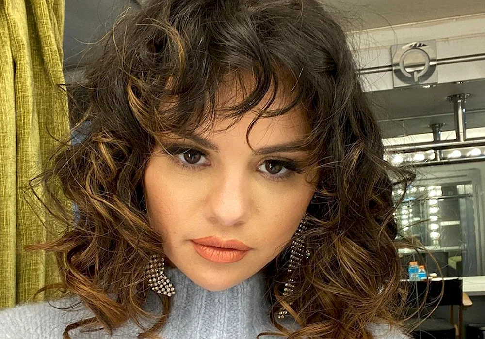 Kylie Jenner with a kare