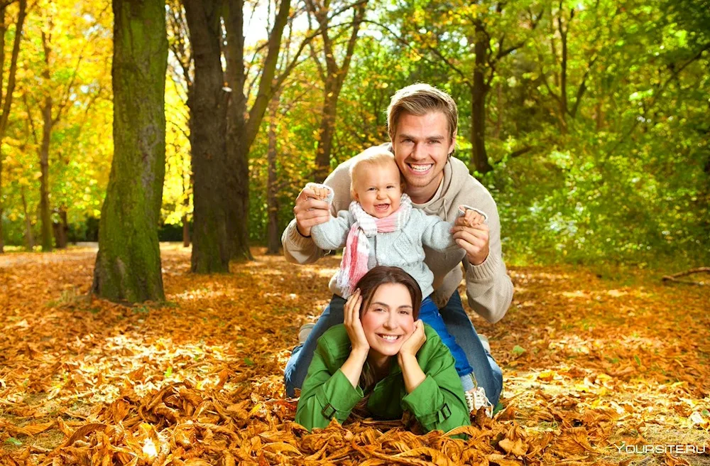 Family photo shoot in the nature