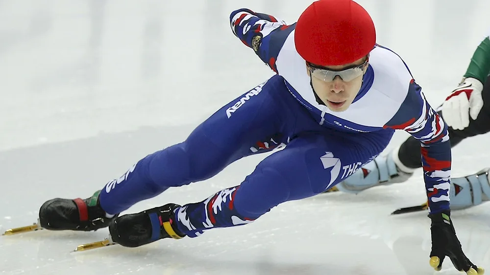 Semen Elistratov short track