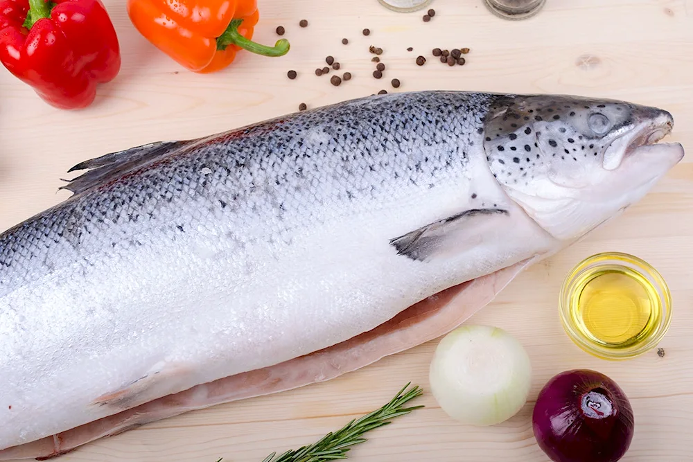Salmon chilli
