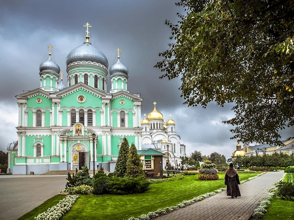 Saint Trinity Cathedral of Diveyevo Trinity Seraphimo-Diveyevsky Monastery