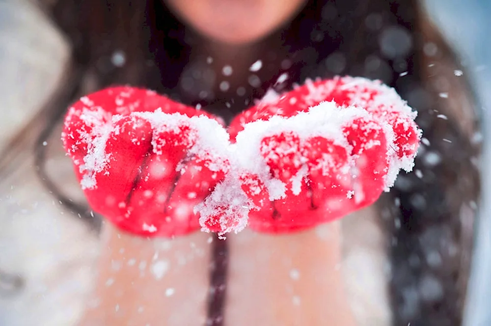 Hearts snow