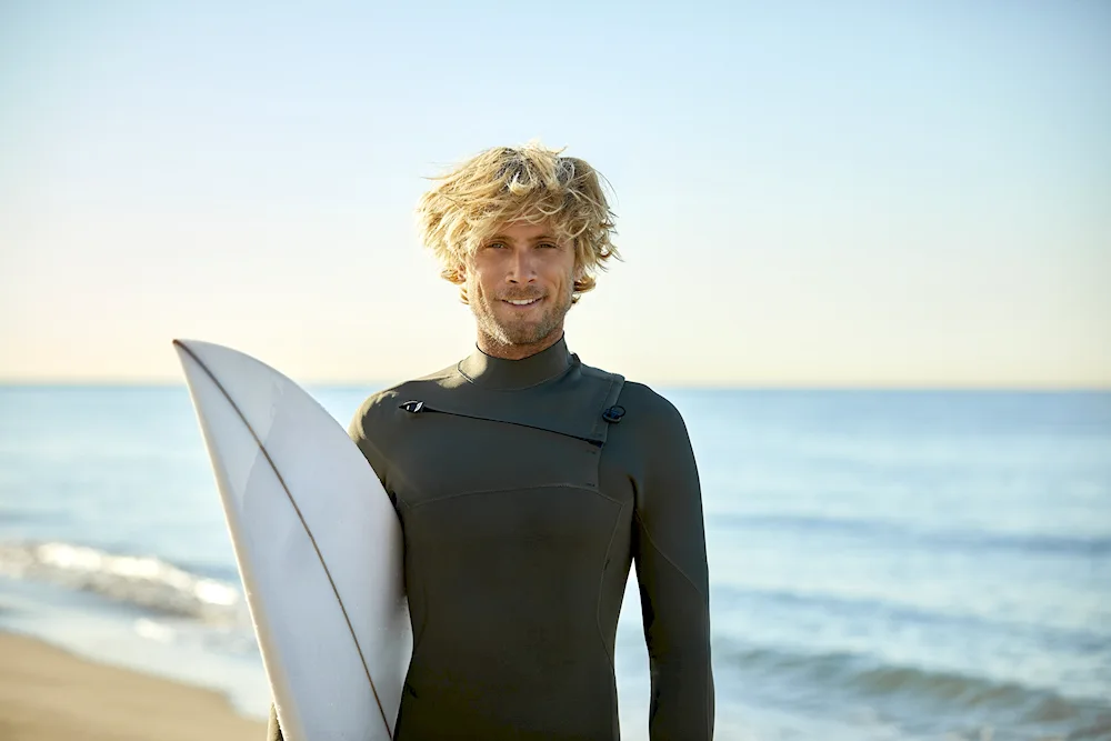 Benjamin Sanchez surfer