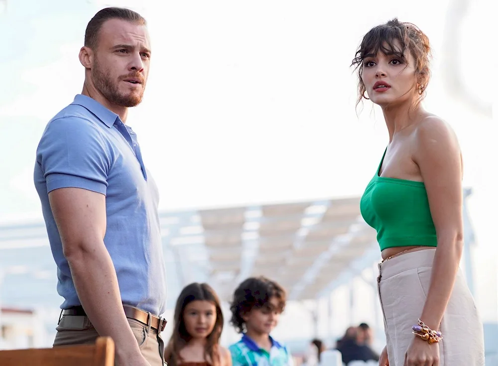 Hande Erçel Erçel Turkish series