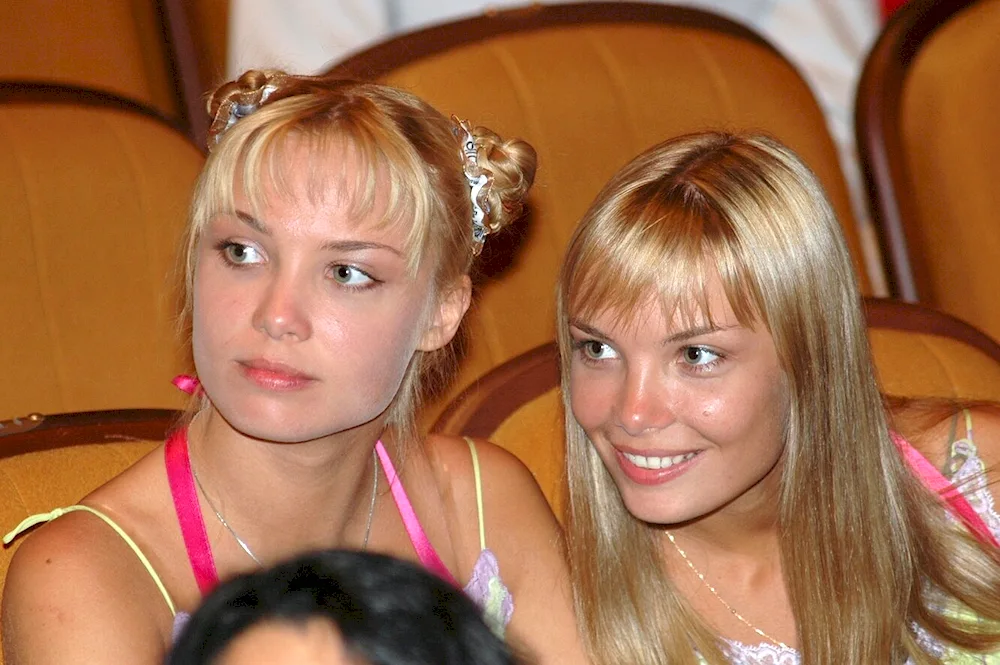 Tatiana Arntgolts and Olga Arntgolts