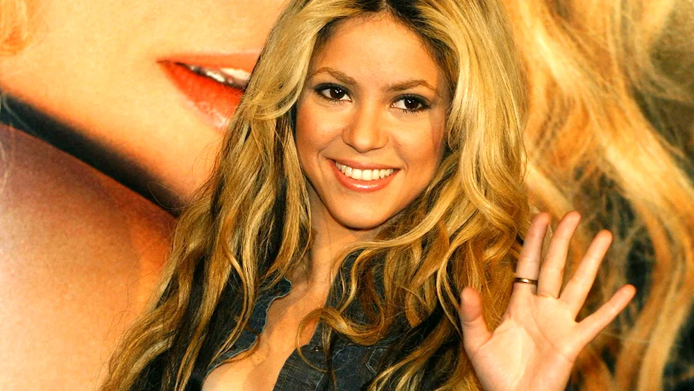 Shakira 2002