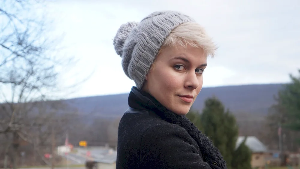 Hat with short haircut