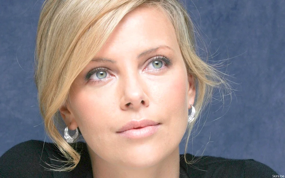 Charlise Theron in profile