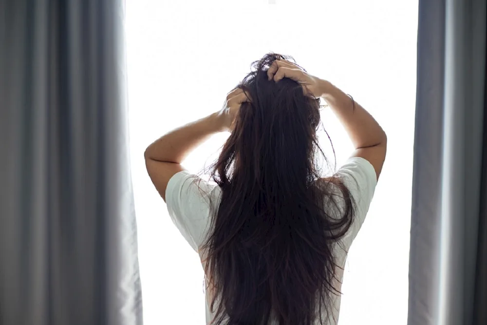 Chick with back