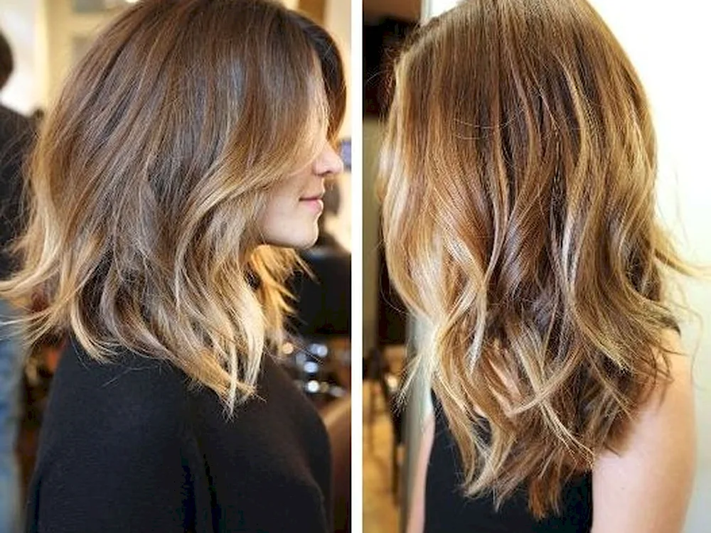 Balayage hair colouring