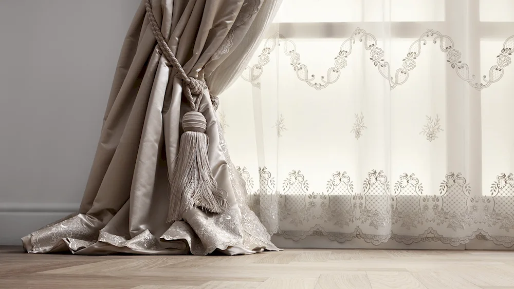 Chic curtains