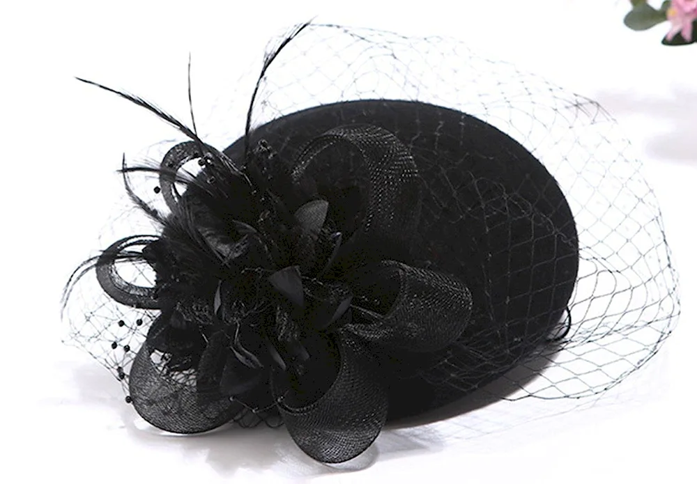 Voiled hat