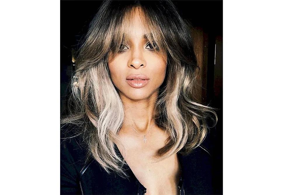 Ciara balayage
