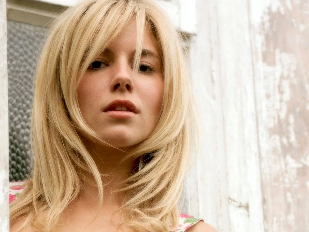 Sienna Miller Cascade haircut