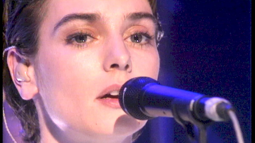 Sinead oConnor. Connor