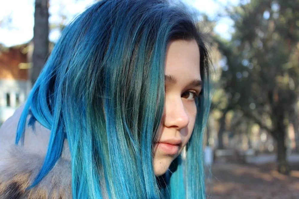 Blue hair tonic