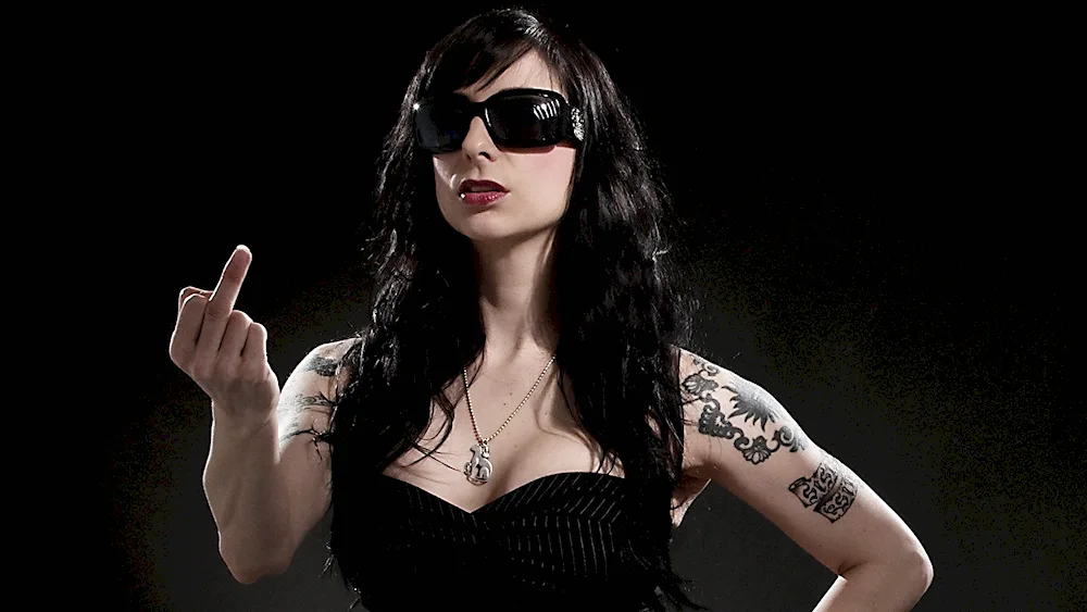 Sister sin vocalist