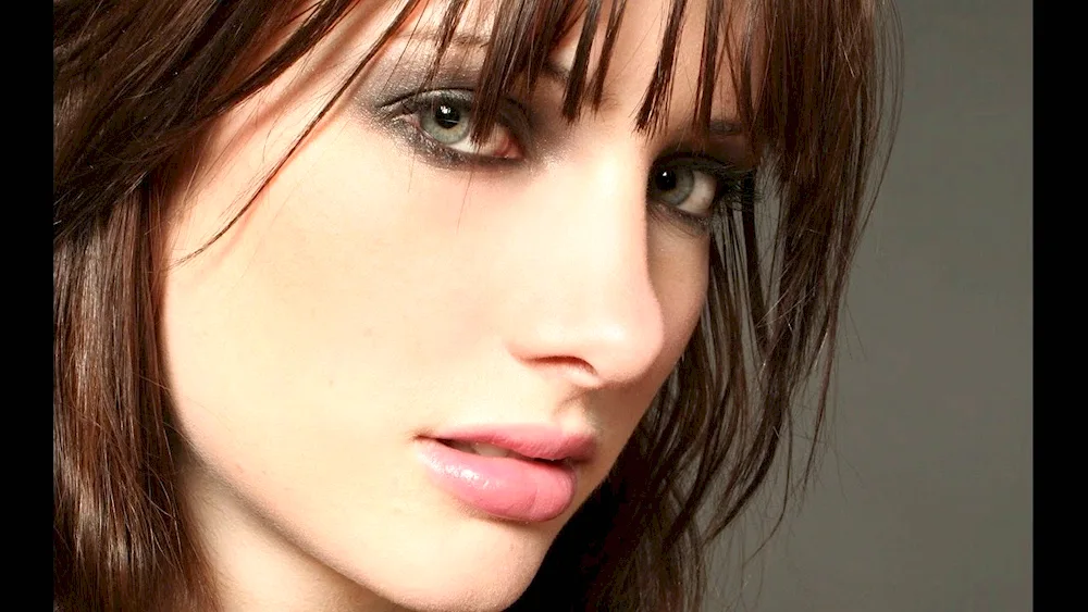 Sheryl Cole with bangs