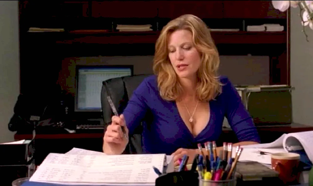 Anna Gunn 2023