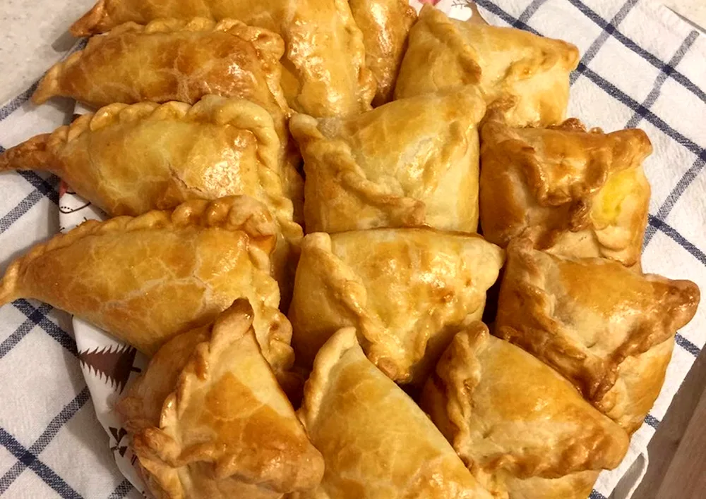 Puff Pastry Pies. pies