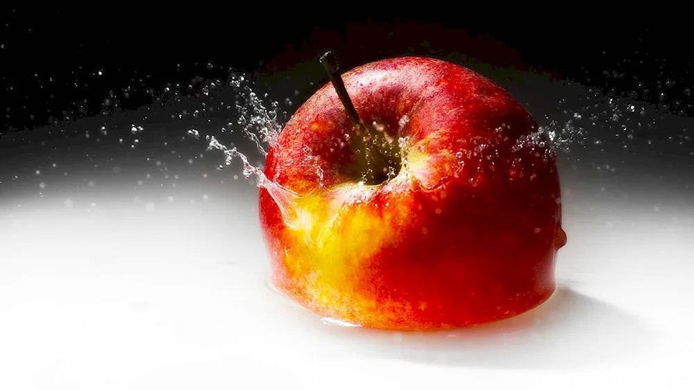 Apple on the table
