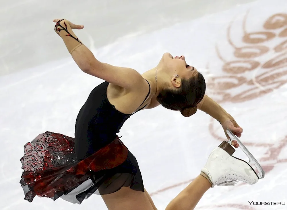 Sofia Samodurova figure skater