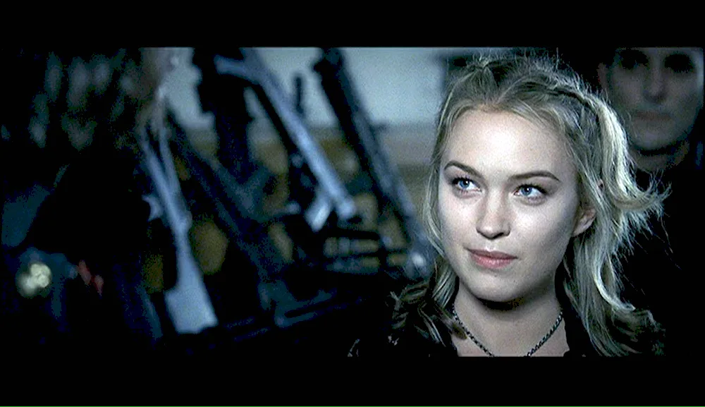 Sophia Myles Isolde