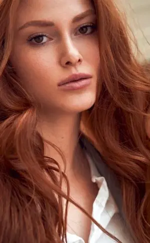 Sophia Wells redhead