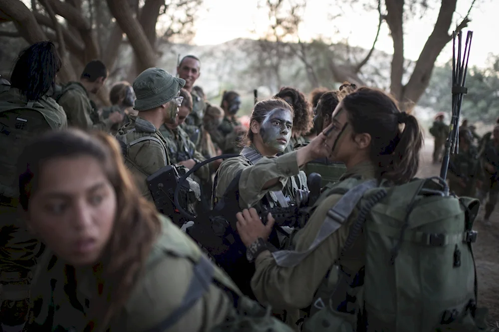 Israeli soldiers