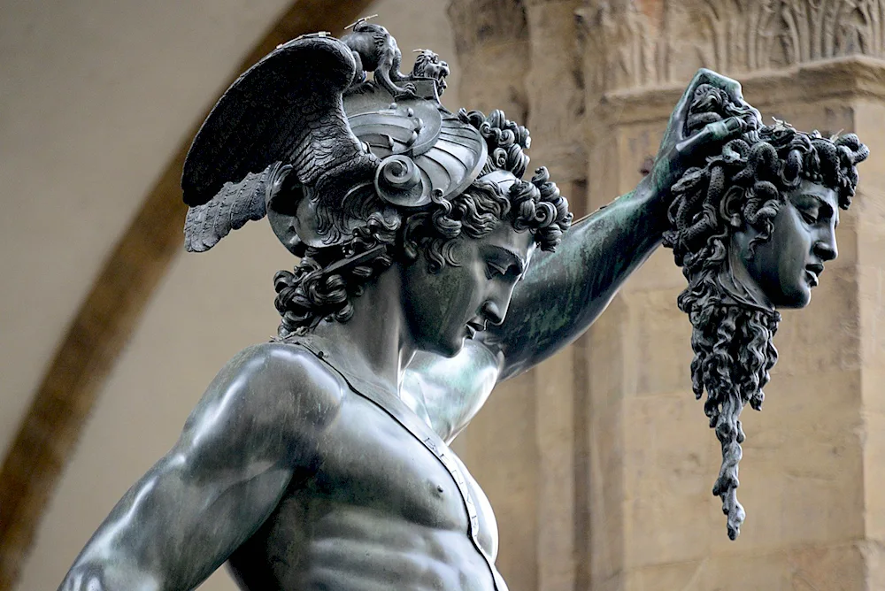 Benvenuto Cellini's Statue of Perseus