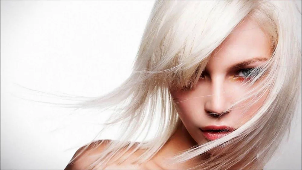 Warm blonde hair toning