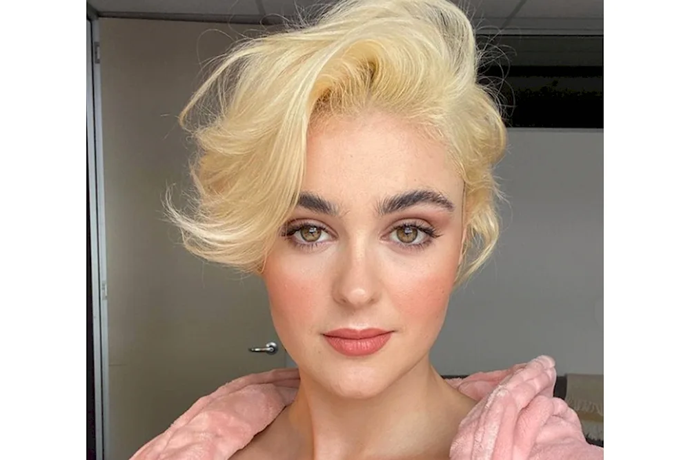 Stefania Ferrario Dawn