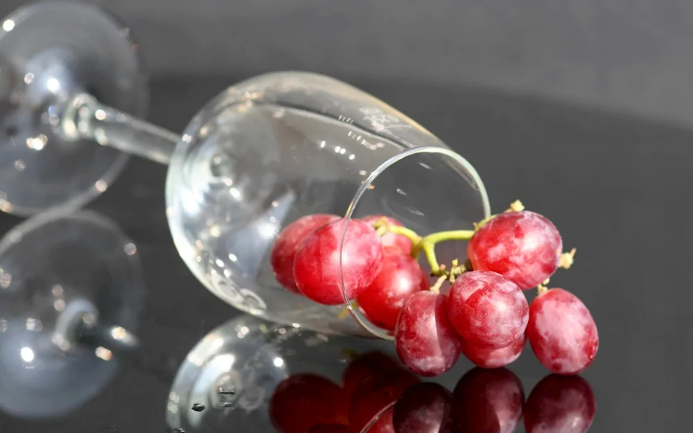 Glass fruit