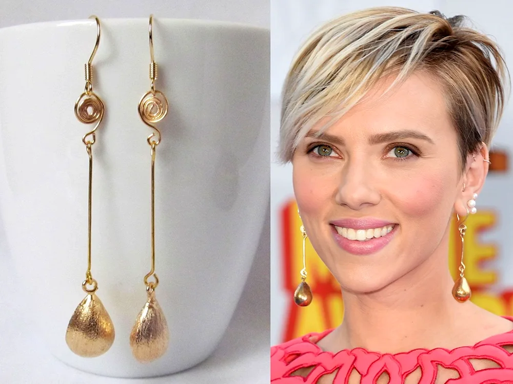 Stylish earrings