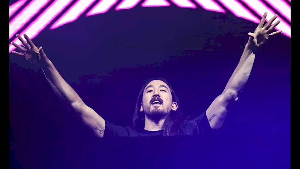 Steve Aoki