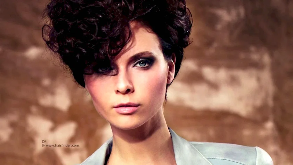 Bob Garson haircut for curly hair