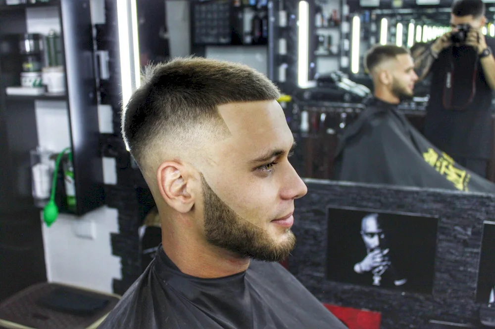 Beard cut without a moustache