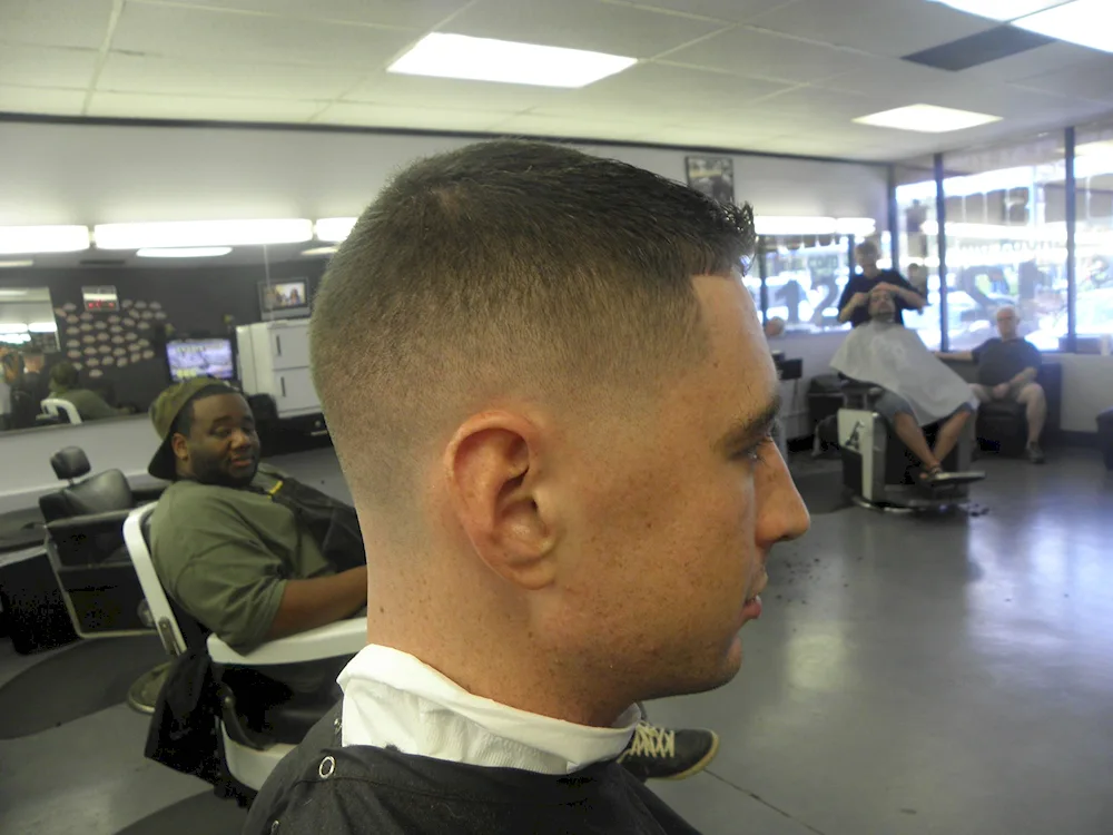 Fade military half-box haircut
