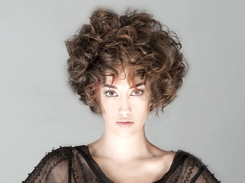 Bob Garson haircut on curly hair