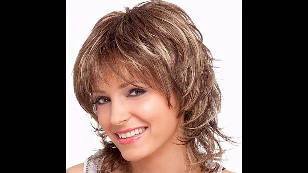 Aurora Italian Rhapsody haircut