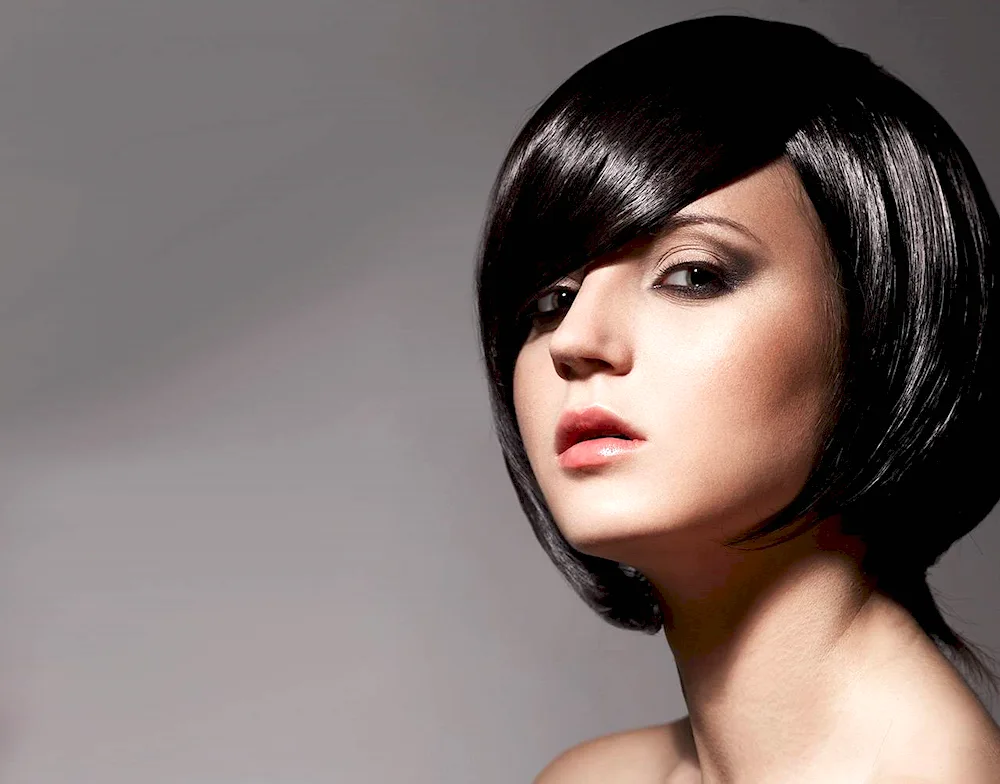 Asymmetrical bob haircut